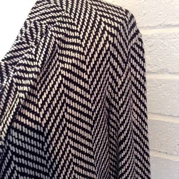 Michael Michael Kors Top Cowl Neck Black Chevron Long Sleeve Stretch Size Medium - Picture 4 of 8